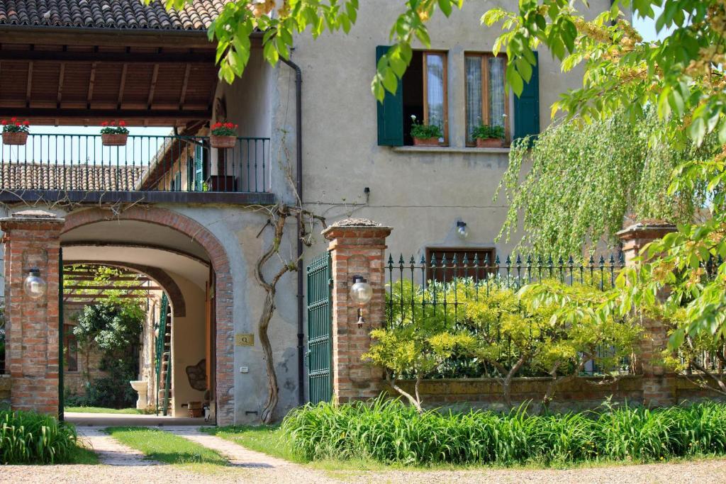 Tenuta Terensano Monleale エクステリア 写真
